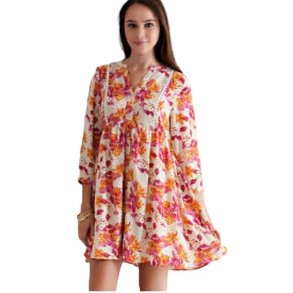 entro Dresses & Skirts - Entro In Bloom Taupe Floral Babydoll Dress sz S